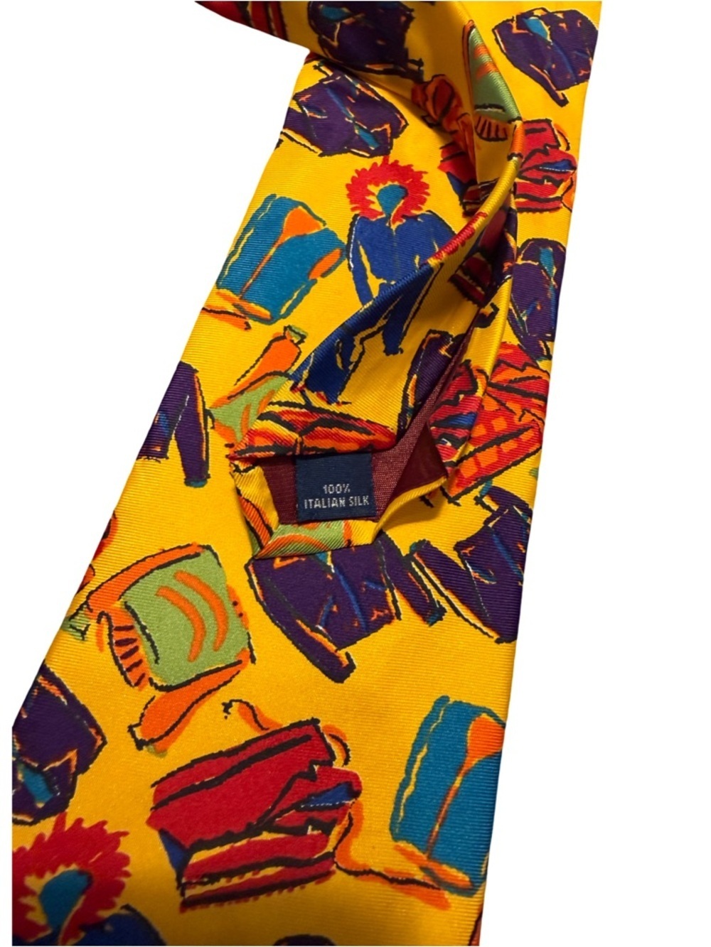 Vintage GAP 100% Italian Silk Tie Yellow Abstract Clothing Print Novelty 57” XL - Picture 4 of 4
